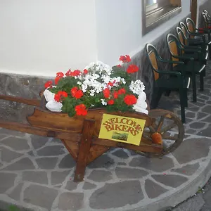 ** Hotel Larese Italien